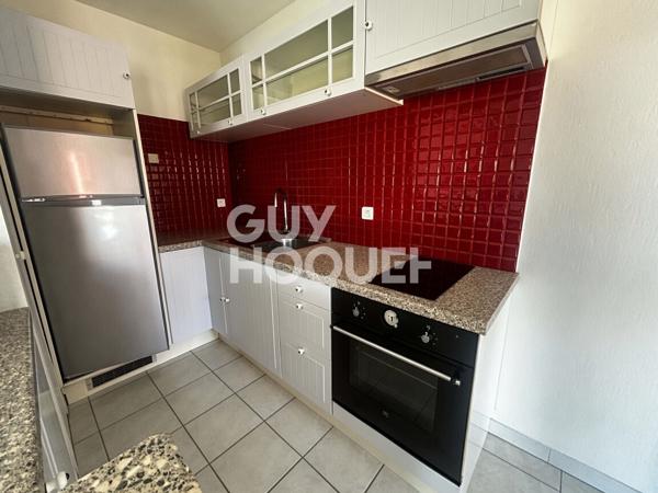 LUMINEUX STUDIO 28.4 m2 COEUR PORT ARIANE