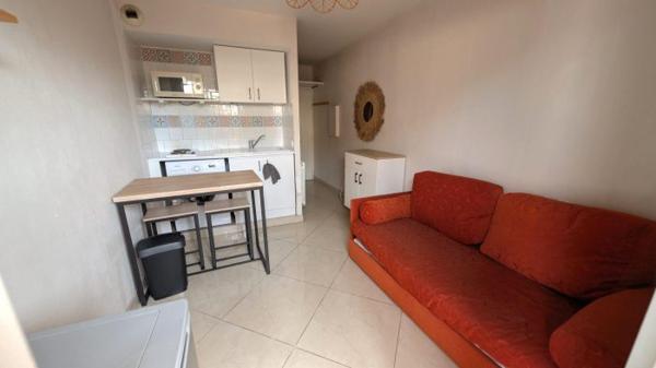 T5 et plus Montpellier 256 m²