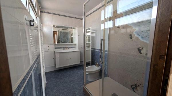 T5 et plus Montpellier 256 m²