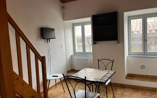 Immeuble à vendre    6 pièces •  Aubenas