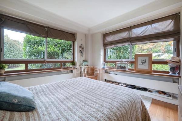 Appartement à vendre 5 pièces LOUVECIENNES (78)