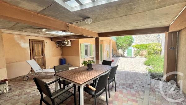 Maison à vendre  5 pièces - 136,12 m2 CALVISSON - 30