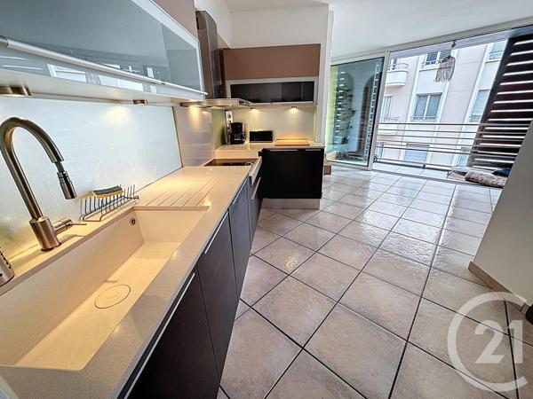 Appartement F4 à vendre  4 pièces - 101,26 m2 LYON - 69007
