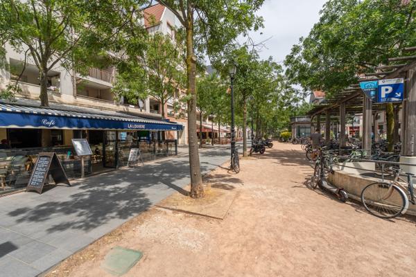 T2 LUMINEUX AU DERNIER ETAGE  AVEC TERRASSE DE 19M² - TRIPLE EXPOSITION