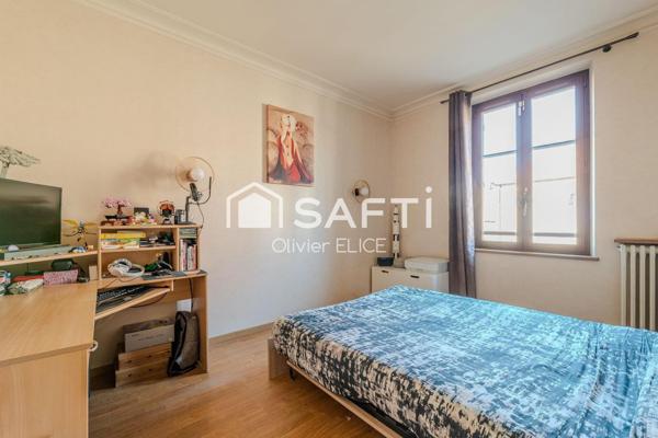 Maison familiale, individuelle avec beaucoup de charme