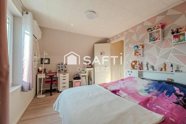 Maison familiale, individuelle avec beaucoup de charme