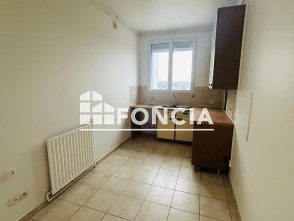 Location Studio 26.13 m² - 1-3 AVENUE BERTHELOT Draveil 91210