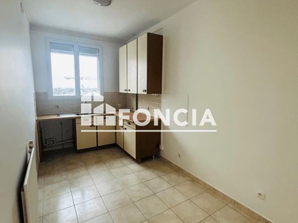 Location Studio 26.13 m² - 1-3 AVENUE BERTHELOT Draveil 91210