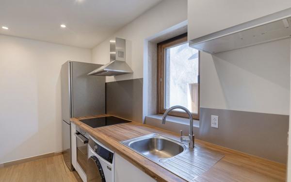 Maison à vendre    2 pièces • 32 m2 Saint-Cyr-au-Mont-d'Or