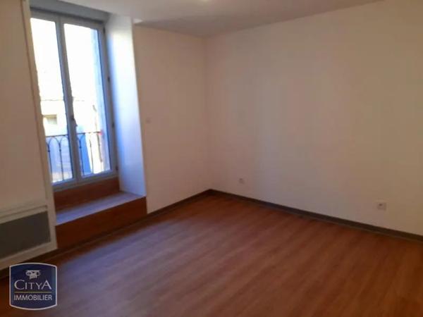 Appartement à louer 2 pièces 55.4m² Clermont-l'Hérault (34800)