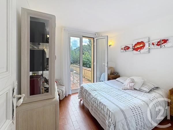 Maison à vendre  14 pièces - 279 m2 CAVALAIRE SUR MER - 83