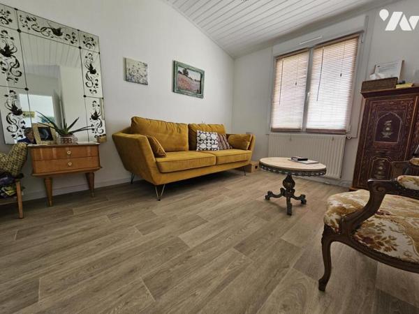 Maison rénovée - deux chambres - 90m²