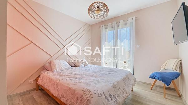 Villa de plain-pied de 119 m² avec quatre chambres piscine et garage