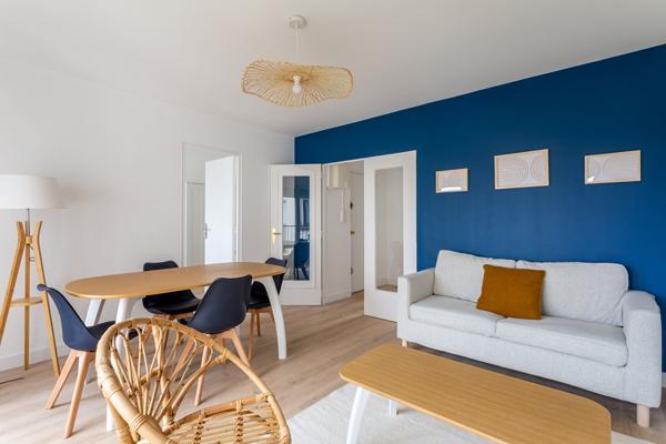 "APPARTEMENT MEUBLÉ 4 PIECES LE MANS 67M2"