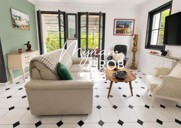 Maison de ville - 130 m2 - avec jardin - Terrasse - Garage  et espace détente