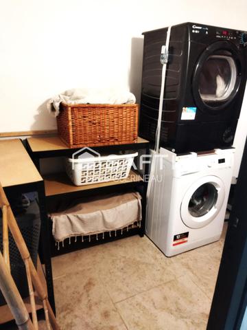 Maison de 215 m2 avec 5 chambres, 2 128 m2 terrain