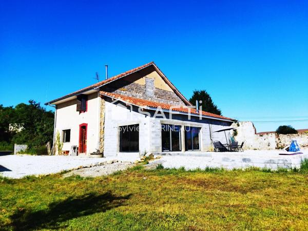 Maison de 215 m2 avec 5 chambres, 2 128 m2 terrain