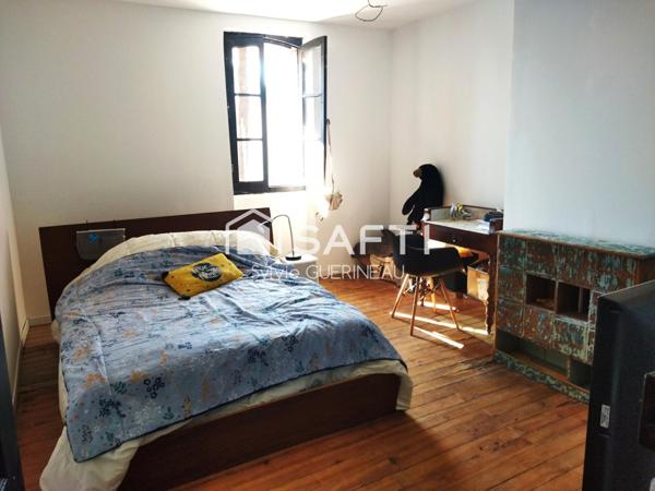 Maison de 215 m2 avec 5 chambres, 2 128 m2 terrain