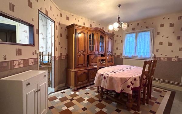 Maison à vendre    4 pièces •  Saint-Quentin