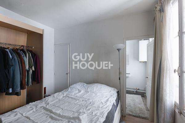 GRAND 2 PIÈCES DE 45m2 À RÉNOVER