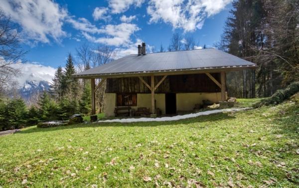 Vente Maison Chalet d'alpage rare à la vente ! à rafraîchir Morillon   