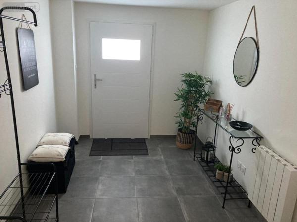 Maison à louer à Meximieux dans l'Ain (01800), ref : 01067-L44