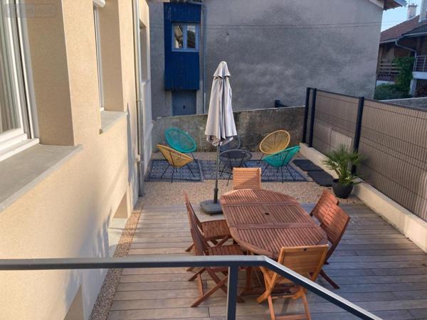 Maison à louer à Meximieux dans l'Ain (01800), ref : 01067-L44