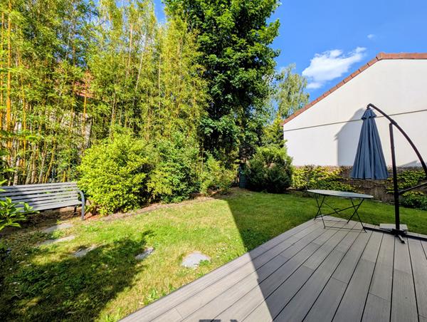 Maison familiale 5 pièces de 98 M² édifiée sur Terrain de 257 M² , Maisons laffitte Maison familiale 5 pièces de 98 M² édifiée sur Terrain de 257 M² , Maisons laffitte