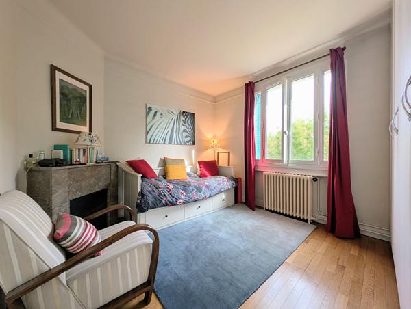 Maison familiale 5 pièces de 98 M² édifiée sur Terrain de 257 M² , Maisons laffitte Maison familiale 5 pièces de 98 M² édifiée sur Terrain de 257 M² , Maisons laffitte