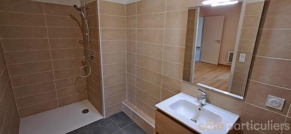 Location Appartement39,85 m² - 2 Pièces - LUC LA PRIMAUBE (12450)