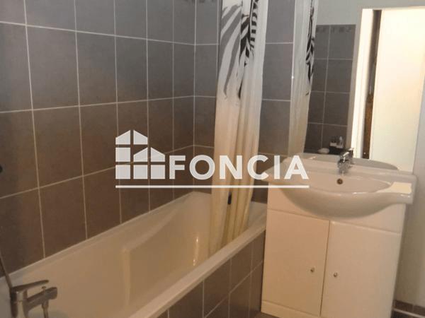 Location Appartement 2 pièces 48.31 m² - 115 ROUTE D'UZES Nimes 30000