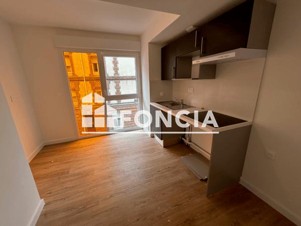 Location Appartement 3 pièces 71.5 m² - RESIDENCE NEW CORNER Le Havre 76600