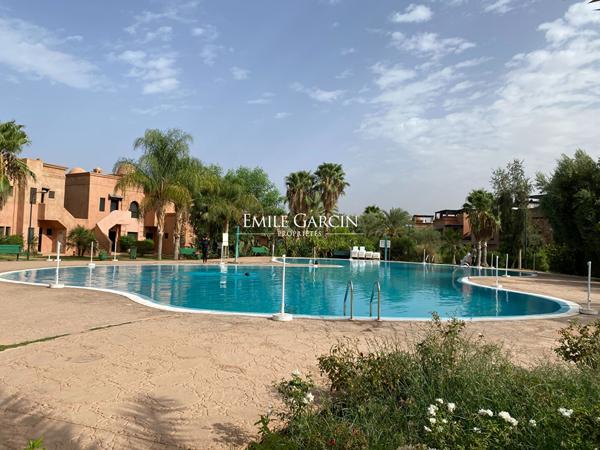 À vendre appartement sur la route de Ouarzazate à Marrakech