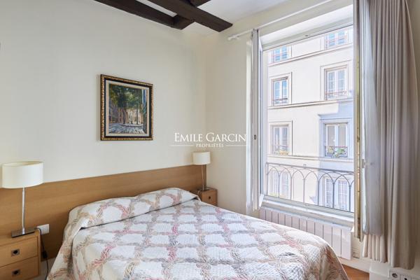 À VENDRE - Appartement - Paris - 75001 - Étienne Marcel - 2 pièces - 1 chambre - 52 m²