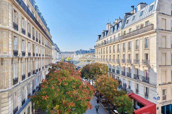 À VENDRE - Appartement - Paris - 75001 - Étienne Marcel - 2 pièces - 1 chambre - 52 m²