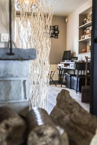 BELLE MAISON DE PLAIN-PIED HAUT DE GAMME - PISCINE & PROCHE CENTRE-VILLE -