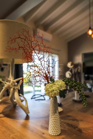 BELLE MAISON DE PLAIN-PIED HAUT DE GAMME - PISCINE & PROCHE CENTRE-VILLE -