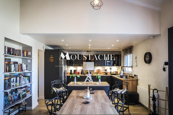 BELLE MAISON DE PLAIN-PIED HAUT DE GAMME - PISCINE & PROCHE CENTRE-VILLE -