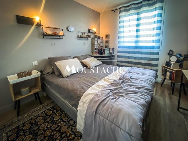 BELLE MAISON DE PLAIN-PIED HAUT DE GAMME - PISCINE & PROCHE CENTRE-VILLE -