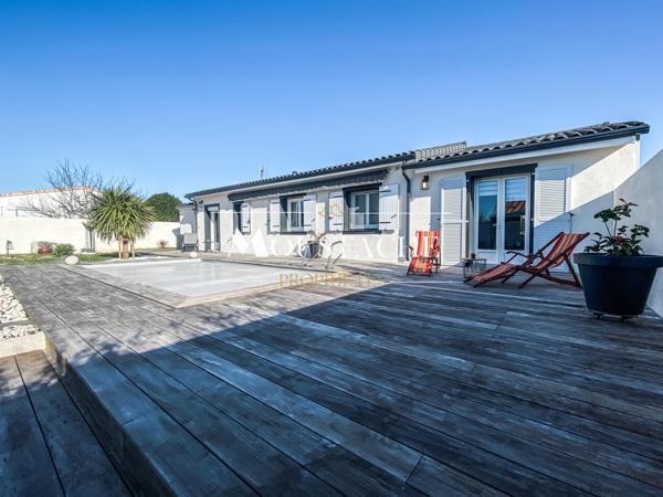 BELLE MAISON DE PLAIN-PIED HAUT DE GAMME - PISCINE & PROCHE CENTRE-VILLE -