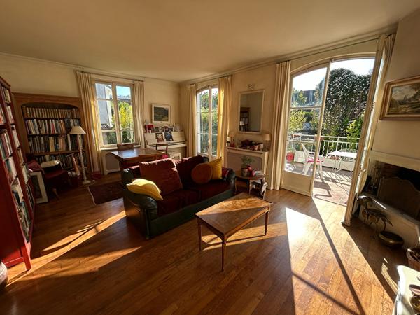Maison L Hay Les Roses 5 pièce(s) 103 m2