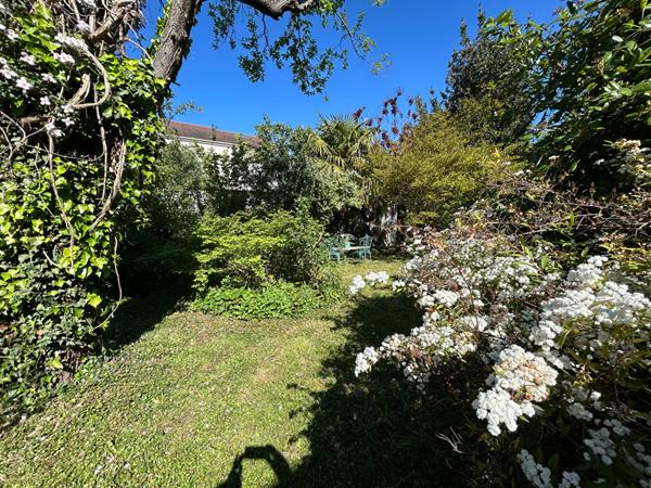 Maison L Hay Les Roses 5 pièce(s) 103 m2