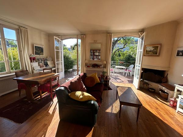 Maison L Hay Les Roses 5 pièce(s) 103 m2