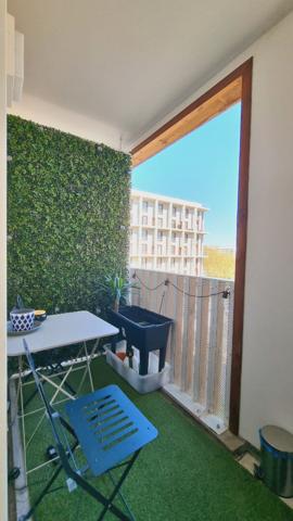 Appartement  Montreuil 3 pièces 64.6 m2