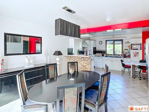 Centre ville, maison familiale, 4 chambres