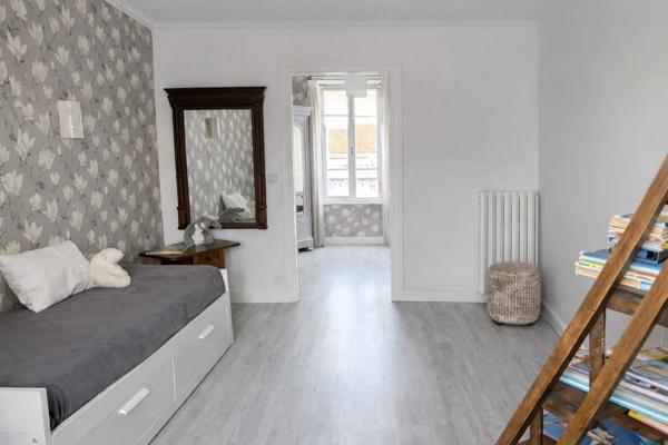 ✨ Maison en pierre – Quartier Gare ✨
