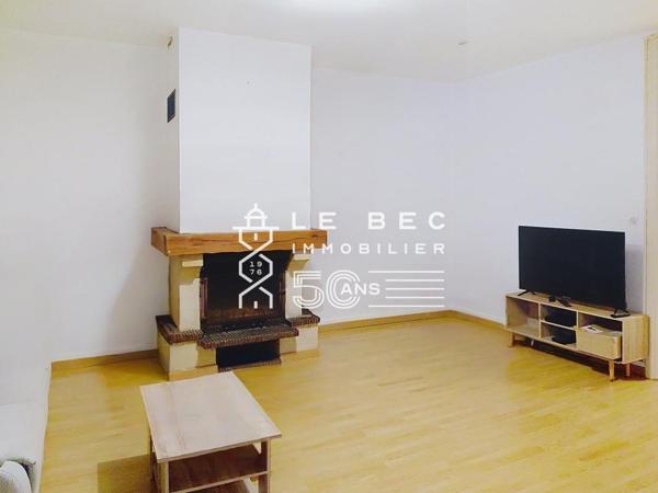 LORIENT : Appartement T3 de 74 m² au 1er étage