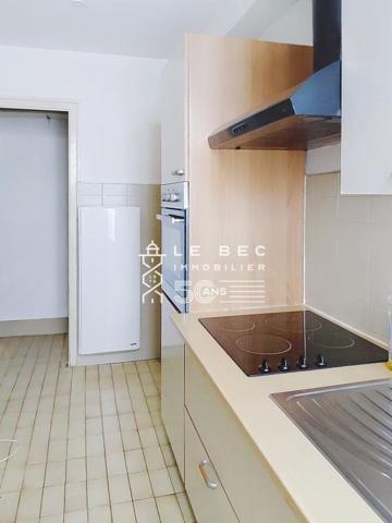 LORIENT : Appartement T3 de 74 m² au 1er étage