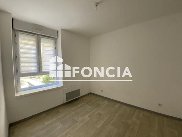 Location Appartement 2 pièces 28.41 m² - 23 RUE DE CLEVES Charleville Mezieres 08000