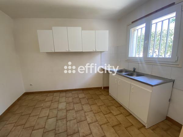 Appartement
         2 pièces
        - 46 m² 199 000 € *